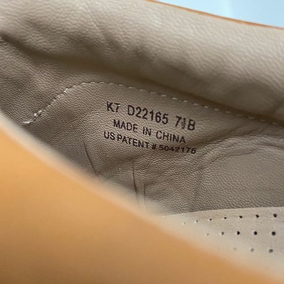 Nike Air Cole Haan Series Casual Shoe - Picture 6 of 9